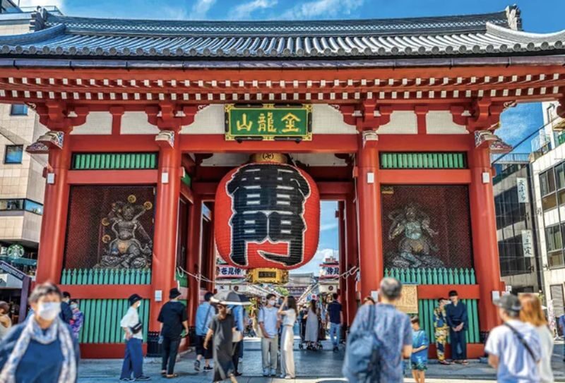 Asakusa Senso-ji Temple & Backstreets Half-Day Tour - Guides: warmth, stories, and consistency