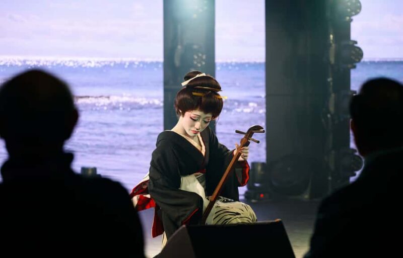 Asakusa, Tokyo: Traditional Japanese Dance Show with Sake - FAQs