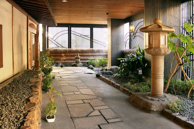 Asakusa: Ultimate 3-Geisha Experience for Group of Max 4 After History Tour - Group Size and Tour Details