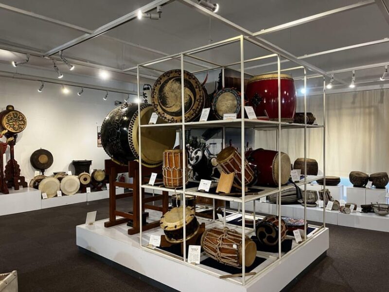 Asakusa Walking Tour: Tokyo, Culinary Delights and Nature - Lunch: Izakaya Hopping in Asakusa