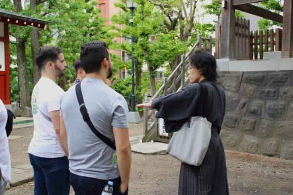 Asakusa Walking Tour With an Experienced Japanese Comedian - Explore Iconic Sites