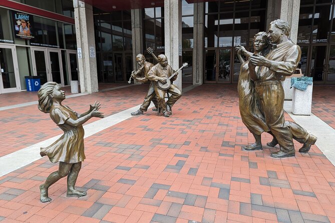 Asheville Scavenger Hunt Walking Tour and Game - Tour Overview