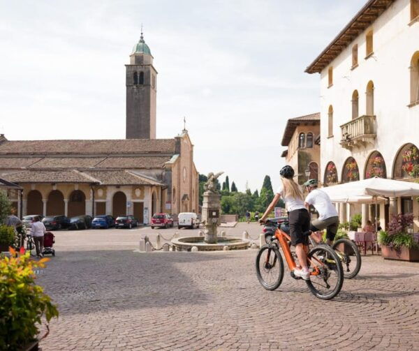 Asolo and the Hills: Easy Self-Guided E-Bike Tour - Support and Assistance Available
