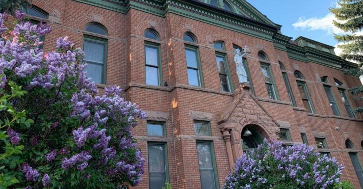 Aspen: From Past to Present History Walking Tour - Experience Highlights of the Tour