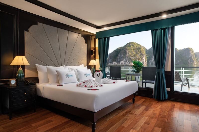 Aspira 3D2N Luxury Cruise: Ha Long Bay & Lan Ha Bay Tour - Three days between Ha Long and Lan Ha bays
