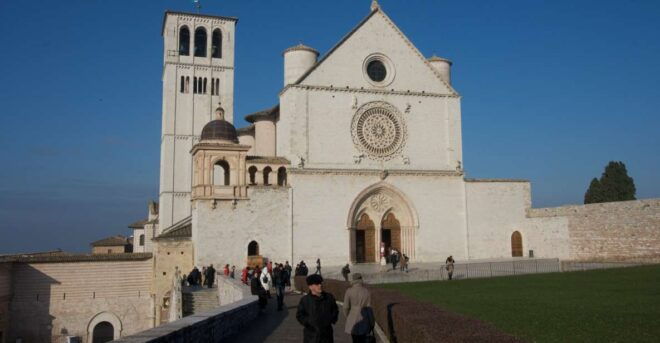 Assisi: 2-Hour Walking Tour - Experience