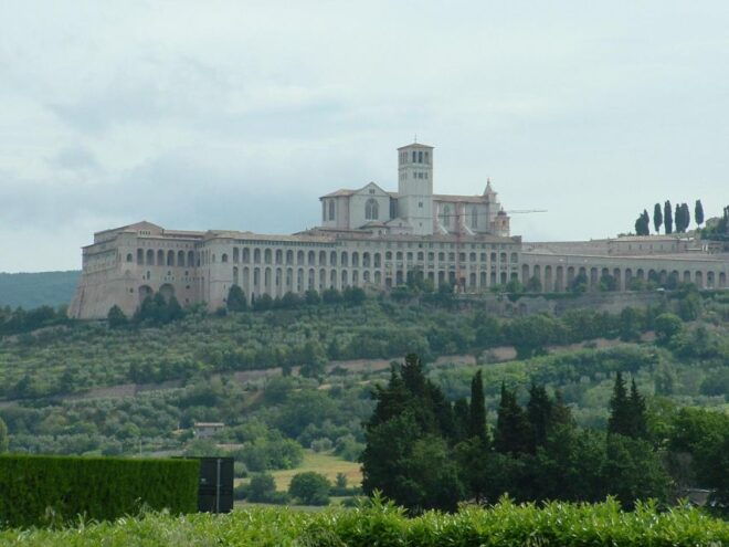 Assisi and Countryside Winery Private Tour From Rome - Highlights