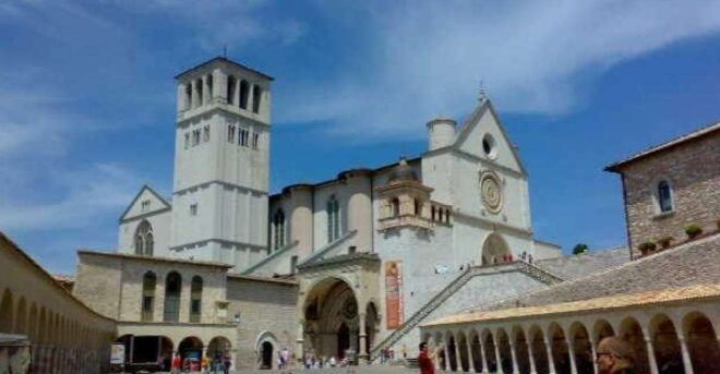 Assisi and Spello Full-Day Sightseeing Tour - Booking Information