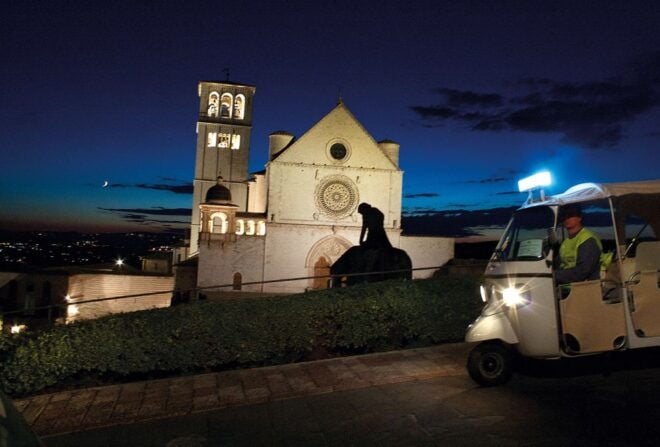 Assisi: Ape Calessino Panoramic Vintage Tour - Directions