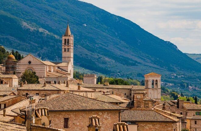 Assisi: Audioguide of Assisi and Art Gallery - The Sum Up