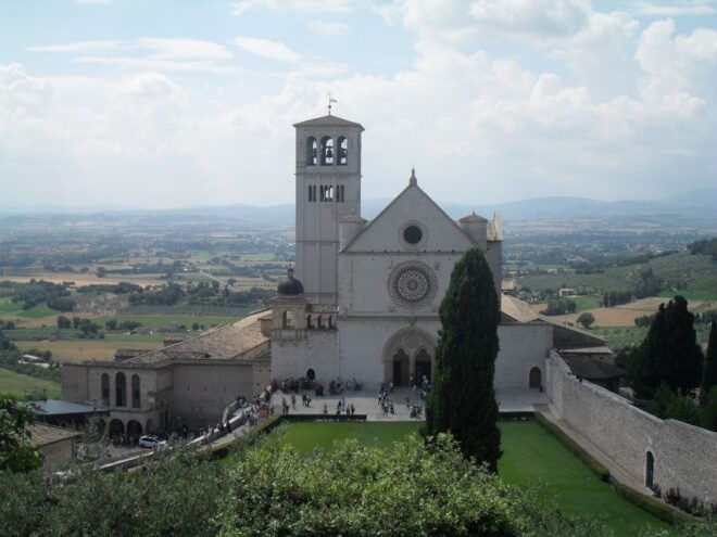 Assisi: Historic Walking Tour - Booking Information