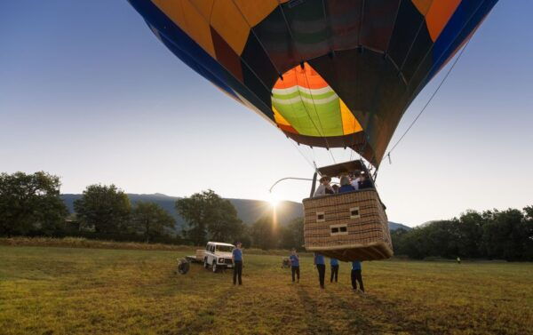 Assisi: Hot Air Balloon Ride With Breakfast & Wine Tasting - The Sum Up