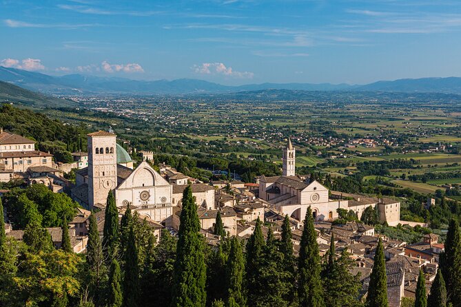 Assisi Private Exploration: Historic Basilicas & City Stroll - Pricing and Booking Options