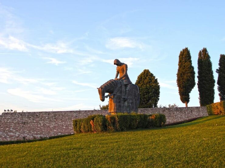 Assisi Private Guided City Tour - Key Attractions to Explore