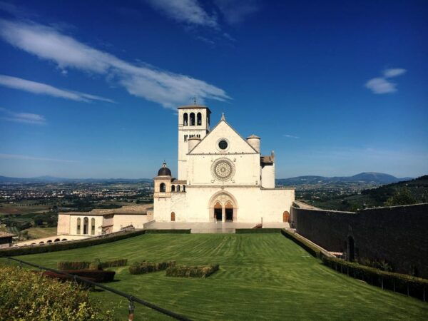 Assisi Private Guided City Tour - Customer Support Availability