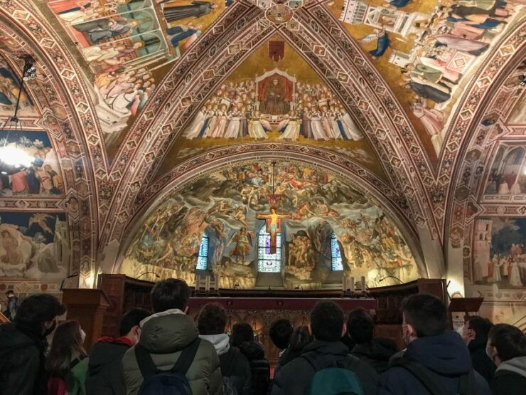 Assisi: Saint Francis Basilica Guided Tour - Tour Duration and Guide Information