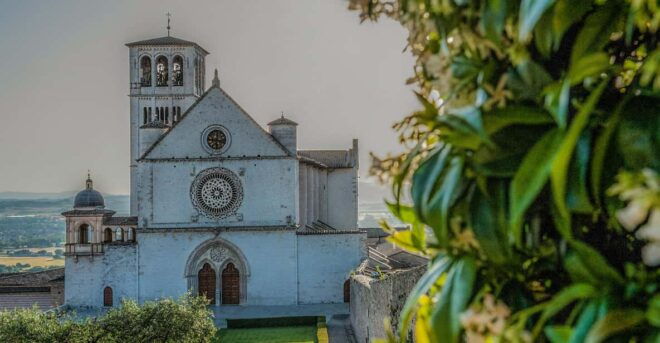 Assisi: St. Francis Basilica and Assisi Underground Tour - Inclusions and Fees