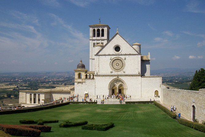 Assisi, the Town of Saint Francis - Private Walking Tour - Meeting and Pickup