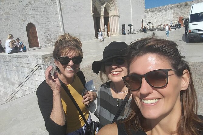 Assisi Town With Gourmet Lunch&Wine Full Day From Rome - Inclusions and Exclusions