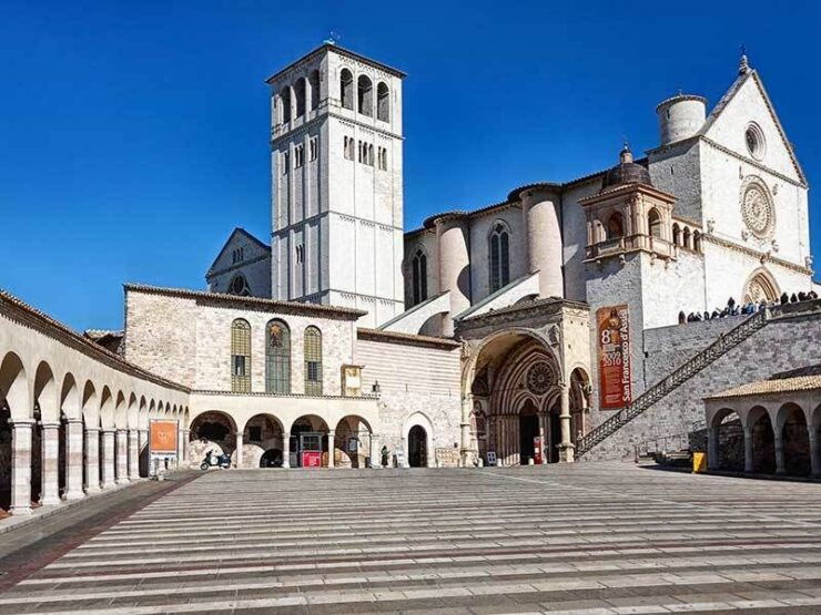 Assisi: Walking Tour With St. Francis Basilica Visit - Activity Details