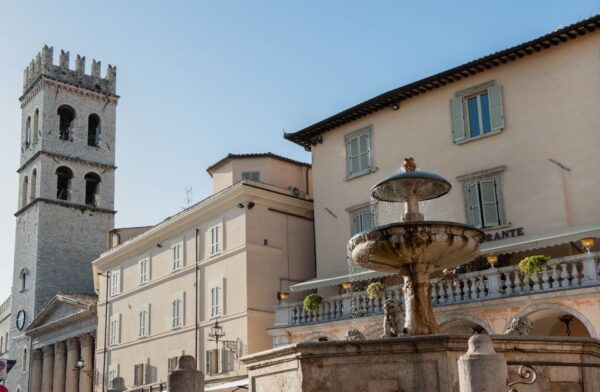 Assisi: Walking Tour With St. Francis Basilica Visit - Meeting Point
