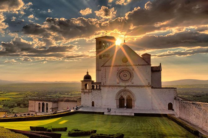 Assisi With Gourmet Lunch&Wine Full Day From Florence - Good To Know