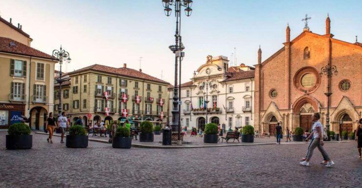 Asti Historic Town Walking Tour - Tour Description
