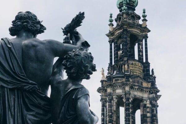 Astonishing Dresden - Guided Walking Tour - Common Questions