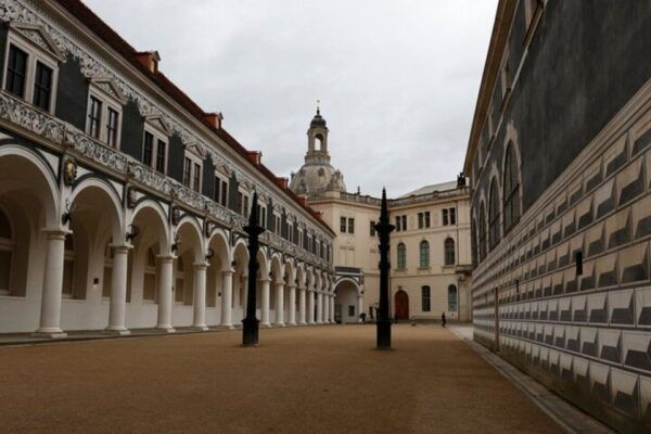 Astonishing Dresden - Guided Walking Tour - The Sum Up