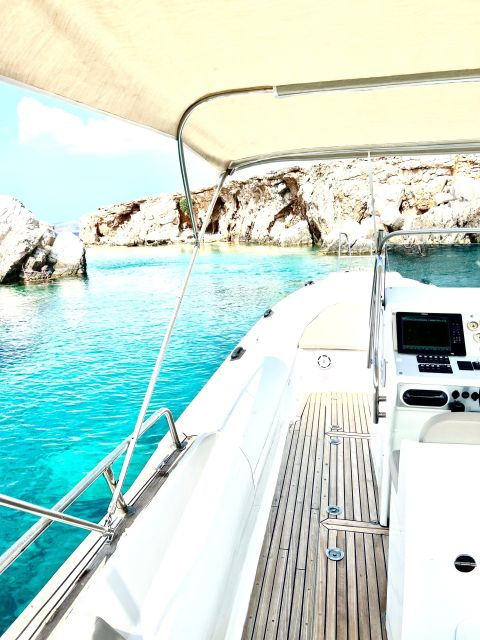 Astypalaia : Private daily cruise to 6 beaches - FAQ