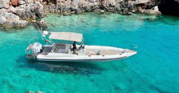 Astypalaia : Private Trip to Koutsomiti, Kounoupa & Red Rock - Amenities and Services Provided