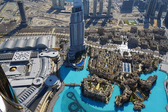 At the Top Burj Khalifa With Lunch at Armani Hotel - Confirm Pick-up Details in Advance