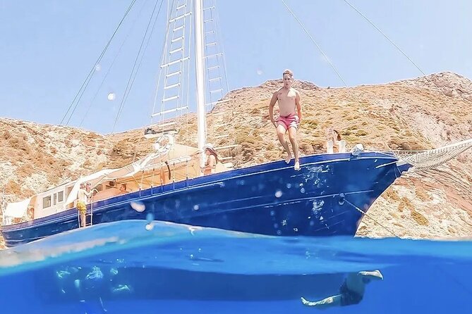 Athenian Sunset Cruise: Exploring Greek Heritage on the Waves - Snacks