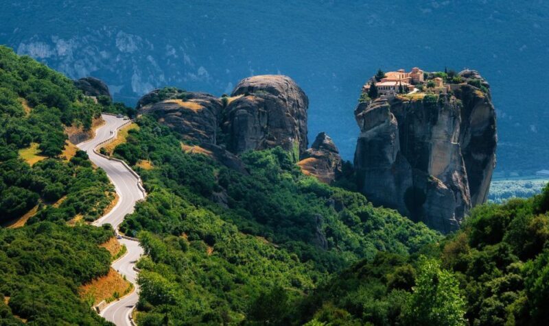 Athens: 2-Day Meteora Monasteries/Caves Tour and Hotel Stay - Transportation and Group Size
