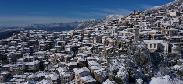 Athens: 2-Day Tour to Delphi and Meteora - Highlights of the Tour: Ancient Sanctuaries and Stunning Views