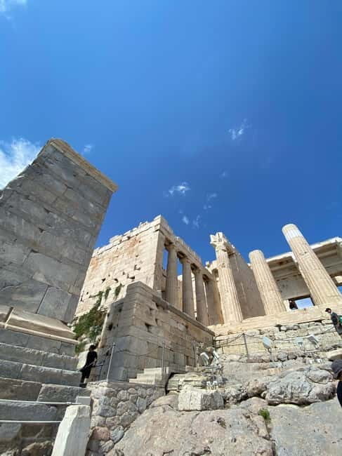 Athens: Acropolis Guided Tour with Skip-The-Line Tickets - Why This Tour Stands Out