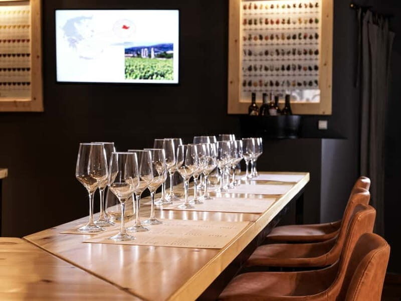 Athens: Acropolis Wine Tasting with Cheese and Olives - What Makes This Tour Stand Out?