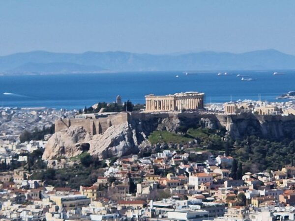 Athens: Airport Private Transfer by Mercedes E Class Wagon - Important Reminders