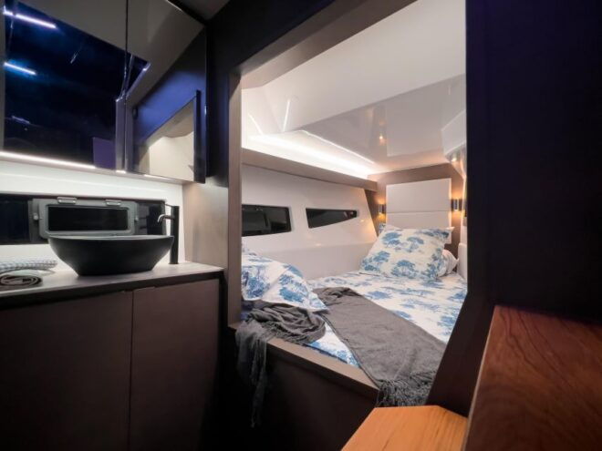 Athens: Athenian Riviera and Ydrousa Private 3 Hour Cruise - Booking and Cancellation Policy