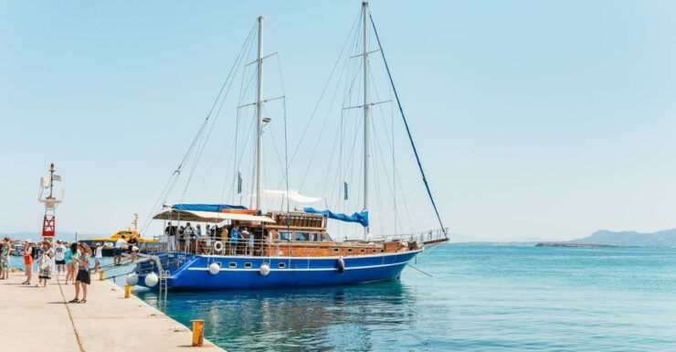 Athens: Boat Tour to Agistri, Aegina With Moni Swimming Stop - Activity Logistics