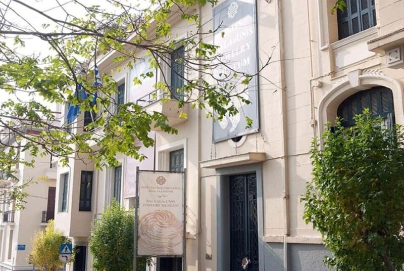 Athens: City Pass with Acropolis, Museums, & Hop-On Bus Tour - Navigating Logistics and Practicalities