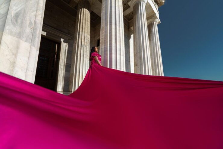 Athens: Flying Dress Photoshoot Express Package - Good To Know