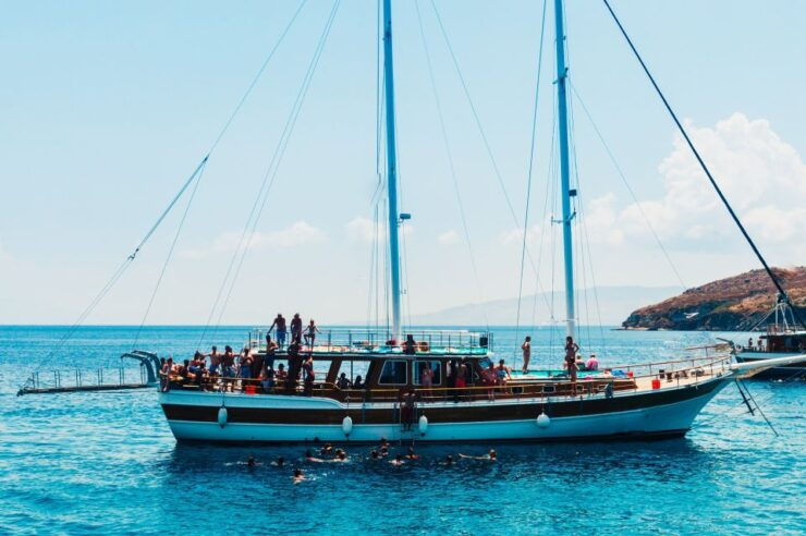 Athens: Full-Day Island Hopping Cruise With Lunch & Transfer - Experience Highlights