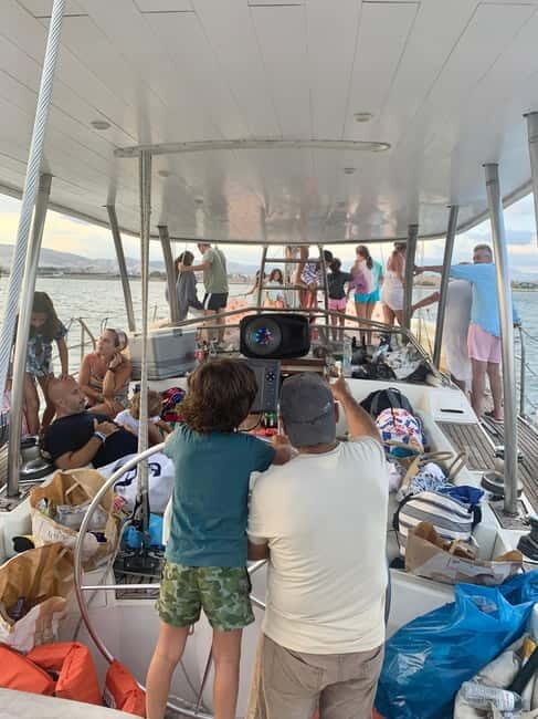 Athens: Full-Day Private Sailing Trip with Meal & Drinks - What Makes This Experience Stand Out?