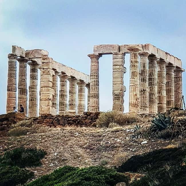 Athens Half day Tour by Limousine and traditional Greek food - Who Should Consider This Tour?