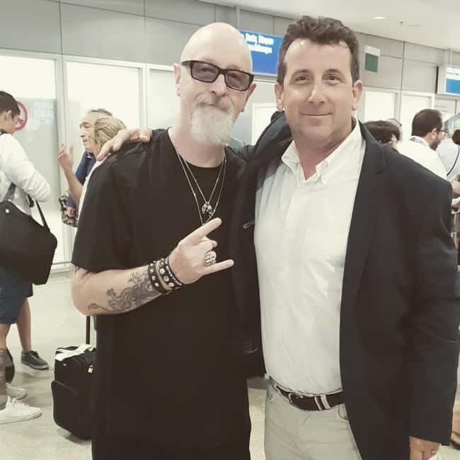 Athens Half day Tour by Limousine and traditional Greek food - FAQs