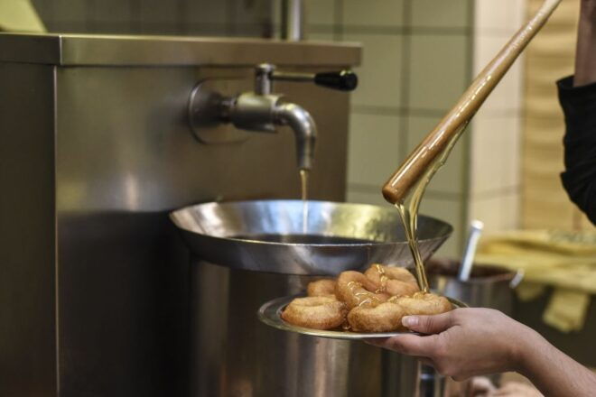 Athens: Half-Day Ultimate Food Walking Tour - Tour Description