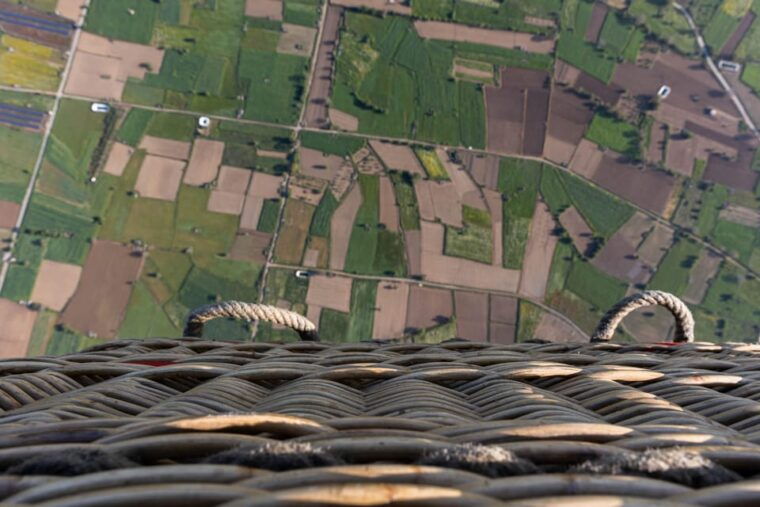 Athens: Hot-Air Balloon Flight Experience with Snacks & Wine - Who Should Consider This Tour?