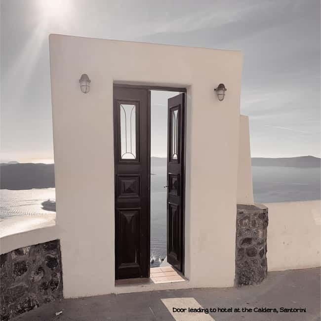 Athens: Island hopping to Santorini, Naxos and Mykonos - Authentic Experiences and Practical Tips