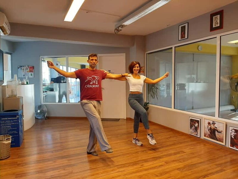 Athens: Learn the Greek Dances with Sweet Treat - What to Expect from the Greek Dance Experience in Athens